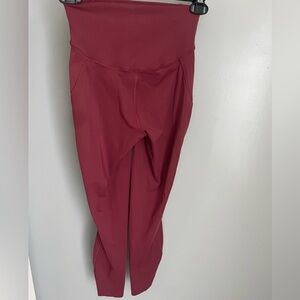 Lululemon Wunder Burgandy Leggings Size 2
